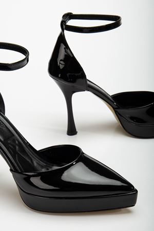 Edel Siyah Rugan Platformlu Sivri Burunlu Kalın Topuklu Ayakkabı  