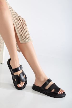 Azure Kadın Yumuşak Tabanlı Günlük Siyah Terlik 