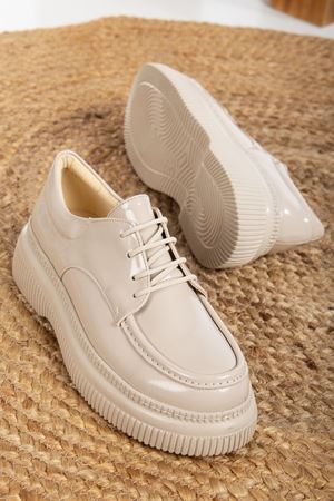  Cuesta Kadın Bej Rugan Günlük Ortopedik Taban Oxford Ayakkabı  