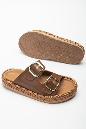 Kadın Kahverengi Günlük Çift Tokalı Rahat Taban Hasır Sandalet Terlik