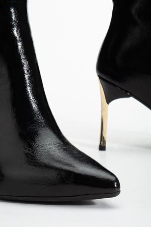 Kadın Siyah Rugan Sivri Burun İnce Topuklu Çizme 