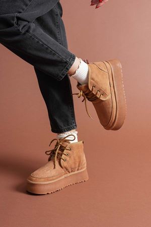 Venessa Kadın Mini Taba Süet Bağcıklı içi Tüylü Düz Taban Bot