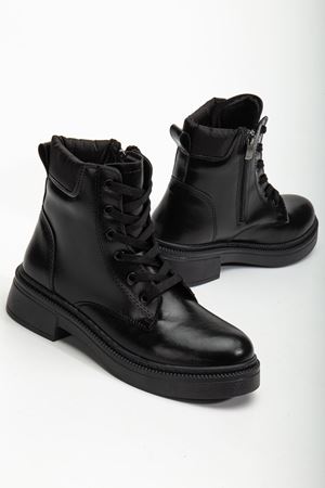 Kadın Siyah Cilt Bağcık Ve Fermuarlı Postal Bot