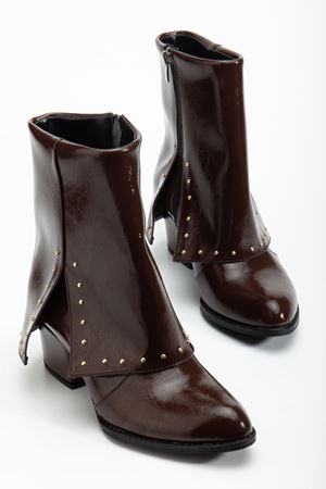 Kadın Sivri Burun Kahverengi Parlak Detaylı Topuklu Bot  