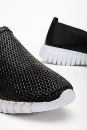 Kadın Ortopedik Siyah Hakiki Deri Spor Ayakkabı  