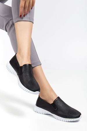 Kadın Ortopedik Siyah Hakiki Deri Spor Ayakkabı  