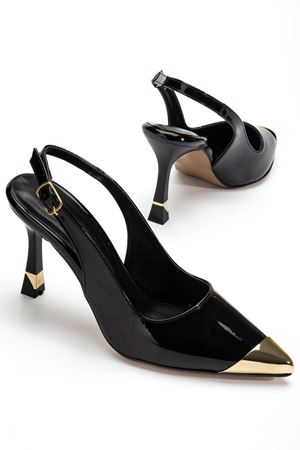 Kadın Siyah Rugan Gold Burun Detaylı Özel Tasarım İnce Topuklu Stiletto 