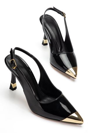 Kadın Siyah Rugan Gold Burun Detaylı Özel Tasarım İnce Topuklu Stiletto 