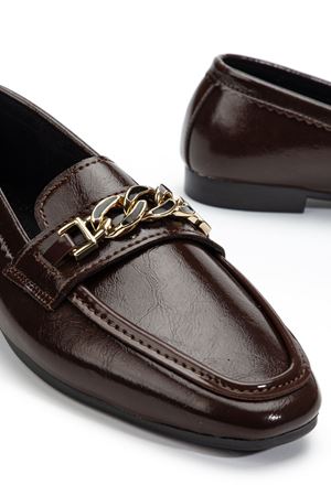 Kadın Acı Kahve Parlak Cilt Tokalı Babet    