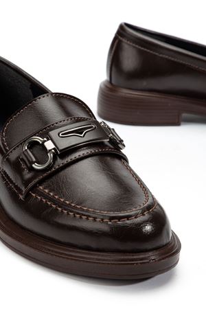 Kadın Acı Kahve Rugan Tokalı Loafer Ayakkabı