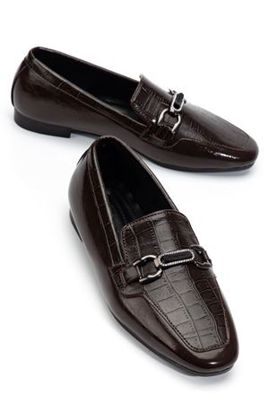 Kadın Acı Kahve Crocodile Parlak Cilt Tokalı Babet  