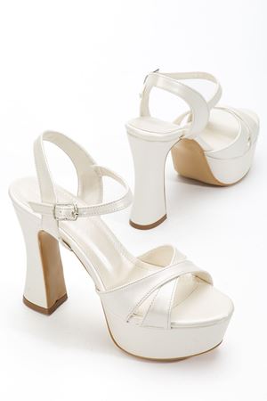 Kadın Beyaz Sedef  Cilt Arka Açık Platform Topuklu Abiye Ayakkabı