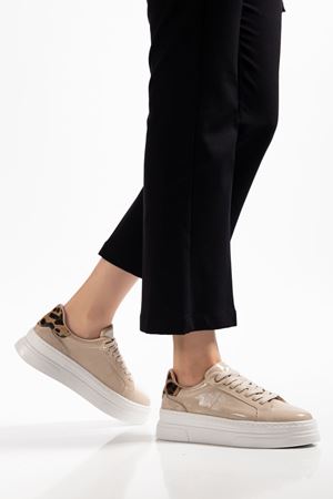 Kadın Bej Rugan Poli Taban Leopar Desenli Bağcıklı Yüksek Spor Ayakkabı