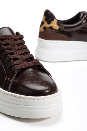 Kadın Acı Kahve Rugan Poli Taban Leopar Desenli Bağcıklı Yüksek Spor Ayakkabı 