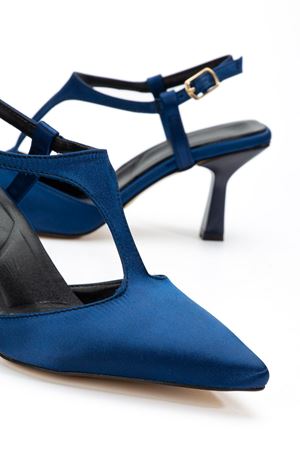 Lorea Kadın Lacivert Saten Sivri Burun İnce Topuklu Ayakkabı