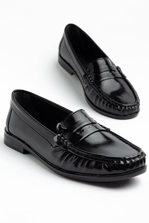  Kadın Siyah Parlak Cilt Termo Kaymaz Taban Babet 