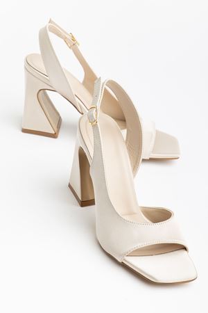 Benito Kadın Bej Saten Özel Tasarım Topuklu Ayakkabı   