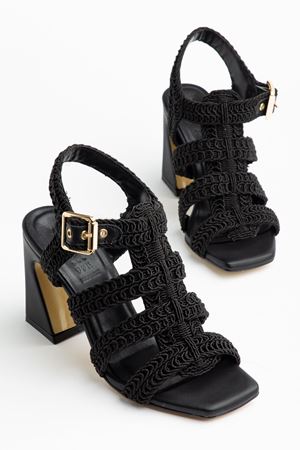 Aria Kadın Siyah Cilt Örgülü Detaylı Klasik Topuklu Ayakkabı  