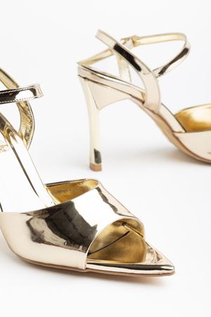 Kadın Gold Rugan Burnu Açık Gold Ökçe Topuklu Ayakkabı 