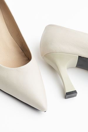 Kadın Bej Cilt Hakiki Deri Sivri Topuklu Stiletto  