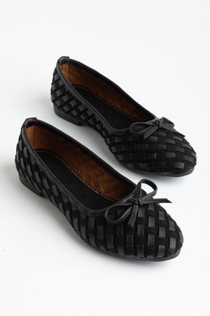 Bero Kadın Siyah El Örgüsü Fiyonklu Ortopedik Babet