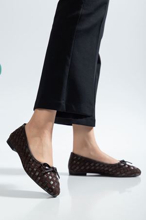 Bero Kadın Kahverengi El Örgüsü Fiyonklu Ortopedik Babet 