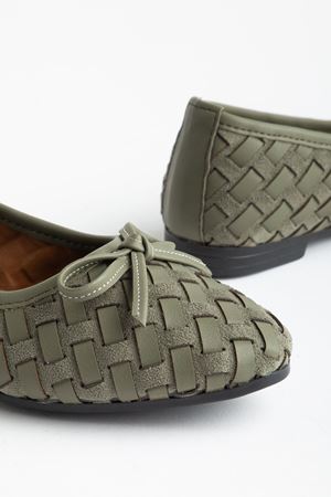 Bero Kadın Haki El Örgüsü Fiyonklu Ortopedik Babet   