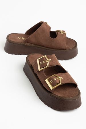 Kadın Kahverengi Süet Yüksek Poli Taban Çift Tokalı Terlik  