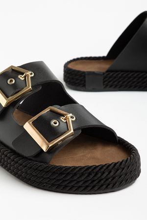 Kadın Siyah Rahat Kalıp Yüksek Taban Tokalı Terlik