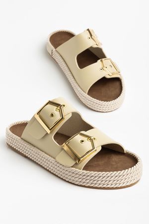 Kadın Bej Rahat Kalıp Yüksek Taban Tokalı Terlik  