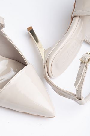 Kadın Bej Rugan Gold Ökçe Topuklu Ayakkabı   