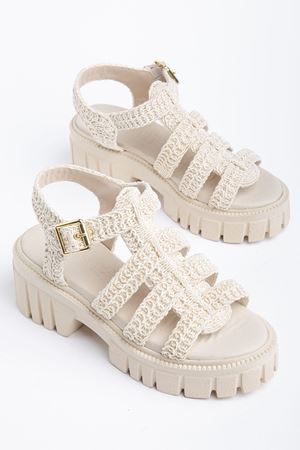 Kadın Bej Triko Örgü Yüksek Taban Toka Detaylı Sandalet  