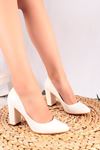 Cina Beyaz Rugan Topuklu Ayakkabı