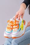 Aleh Beyaz Cilt Renkli Detaylı Kalın Tabanlı Sneakers   