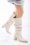 Kadın Bej Cilt Körüklü Uzun Sivri Burunlu Topuklu Çizme