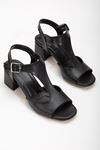 Charly Siyah Cilt Küt Burun Topuklu Kadın Ayakkabı  