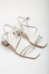 Siska Beyaz Taşlı Cilt Alçak Topuklu Ayakkabı  